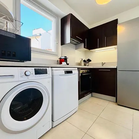 Apartmán 2 Bed In Walk To & Old Town! *